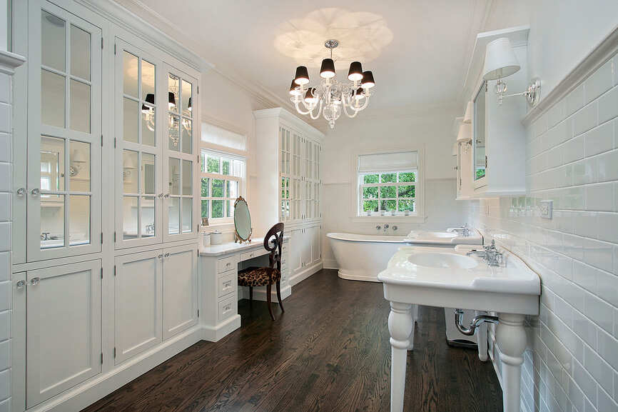 Hardwood Floor Contrast Design